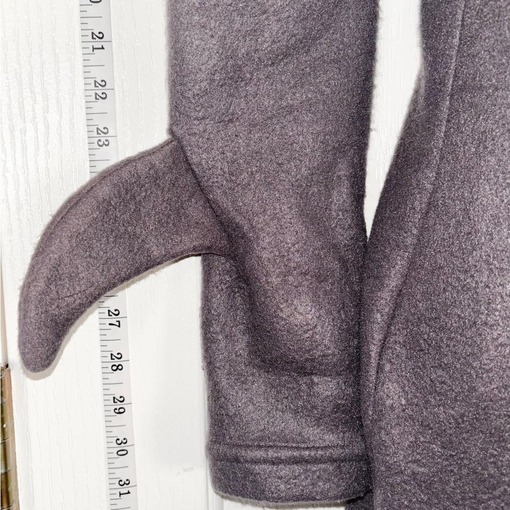 Shark Hoodie with full zipper - Picture 5 of 9